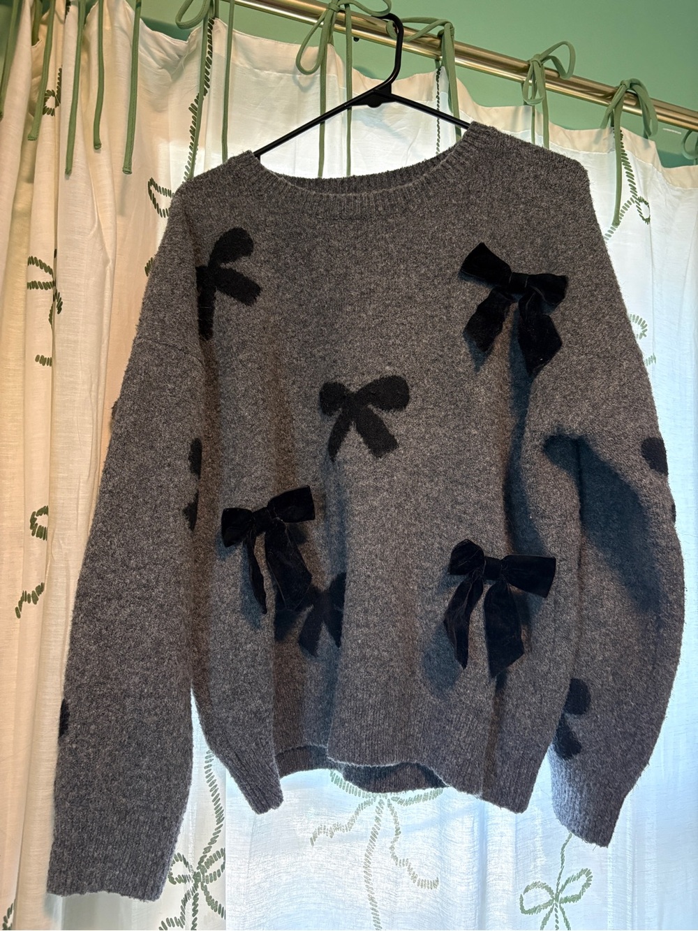 &Merci Gray Bow-Appliqué Crewneck Sweater